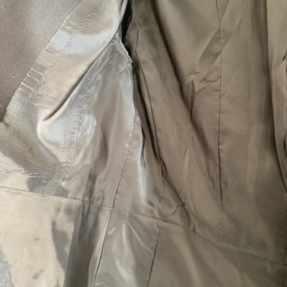 TALBOTS Size 4 Black Blazer (Single Button) - Picture 5 of 5